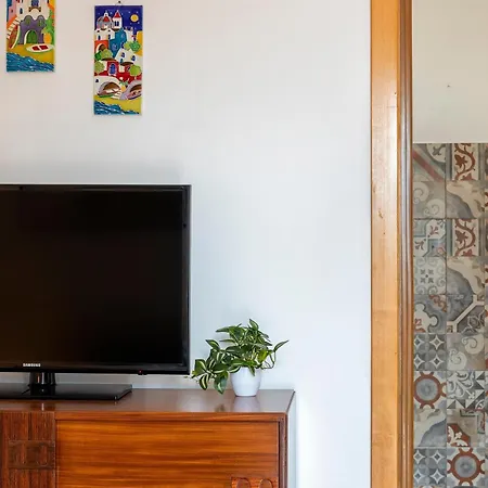 Seaside Serenity Flat With Terrace! *